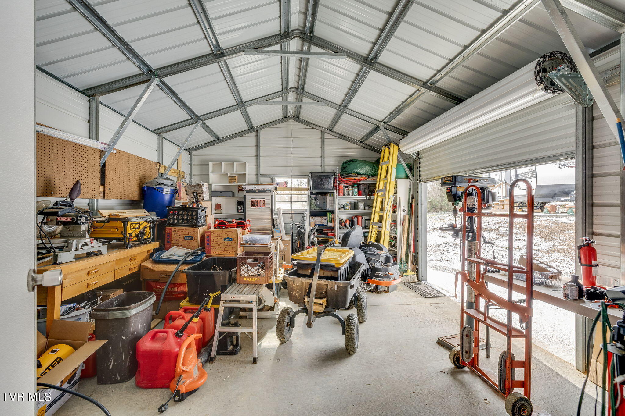 2475 South Wesley Chapel Road Greeneville, TN 37745 - Photo 33 of 38 034