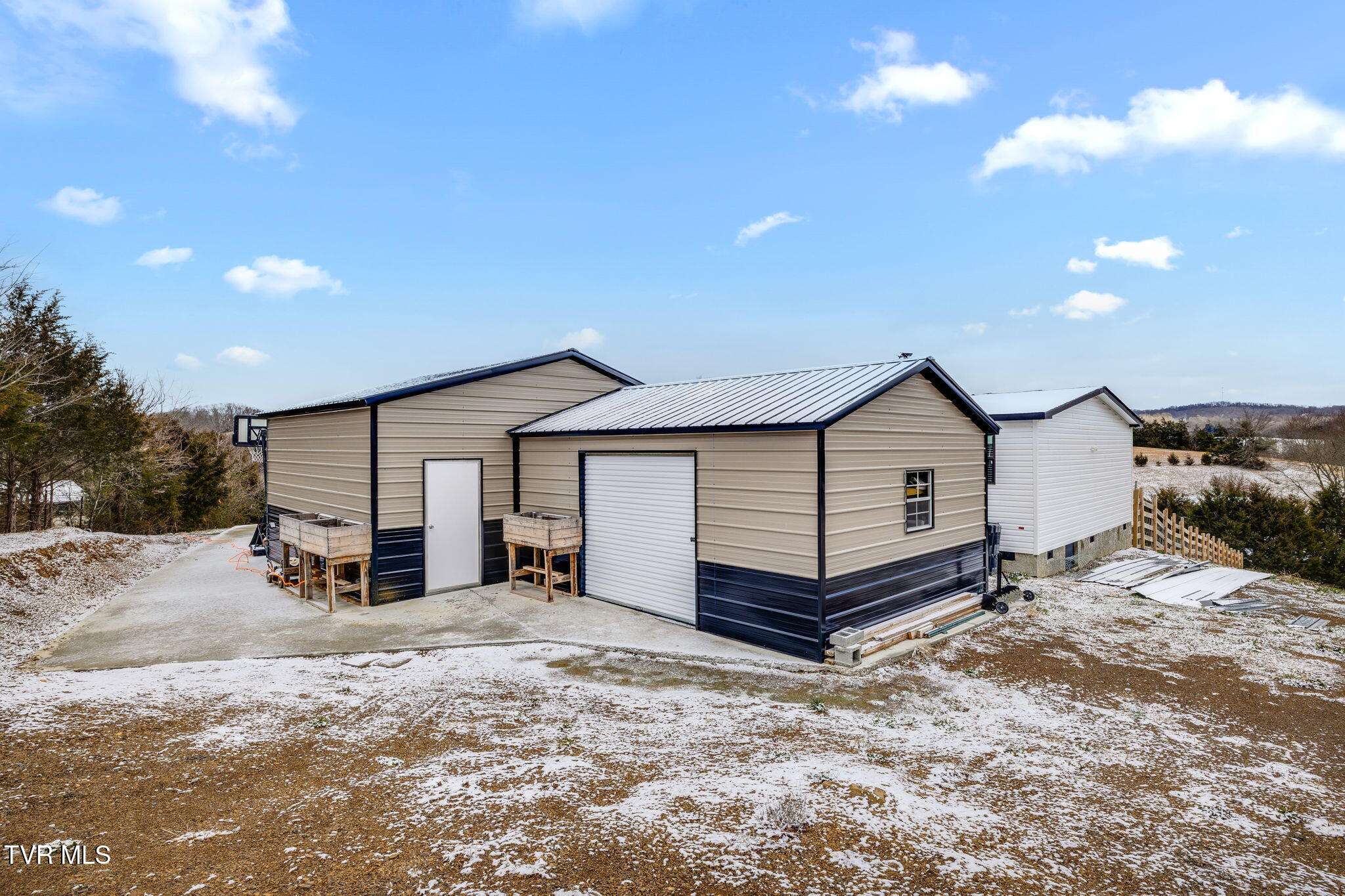 2475 South Wesley Chapel Road Greeneville, TN 37745 - Photo 35 of 38 036