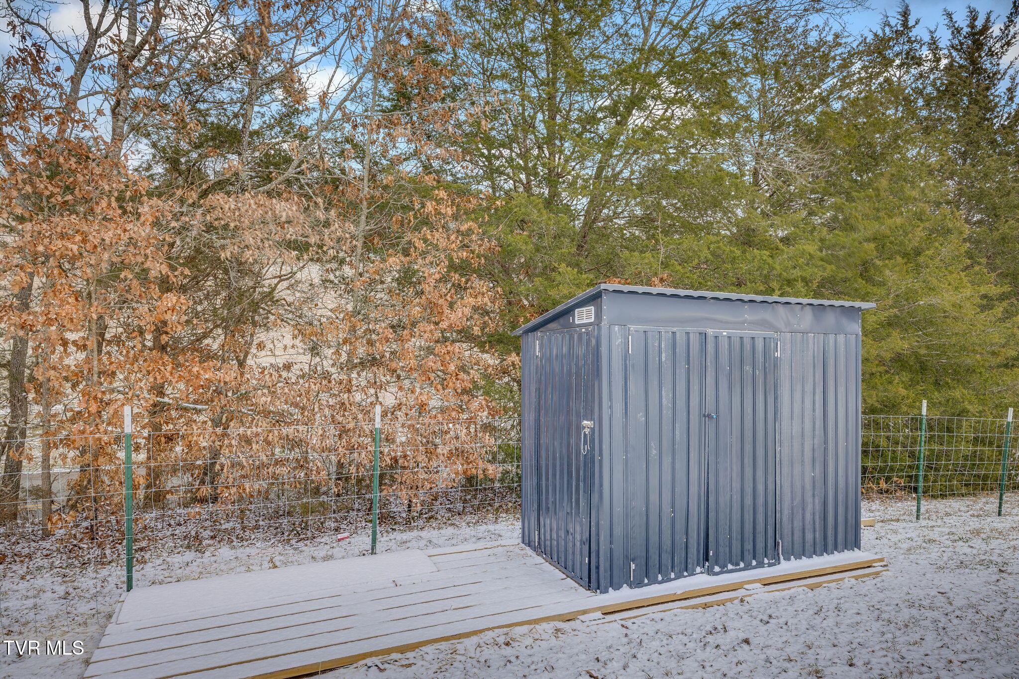 2475 South Wesley Chapel Road Greeneville, TN 37745 - Photo 37 of 38 038