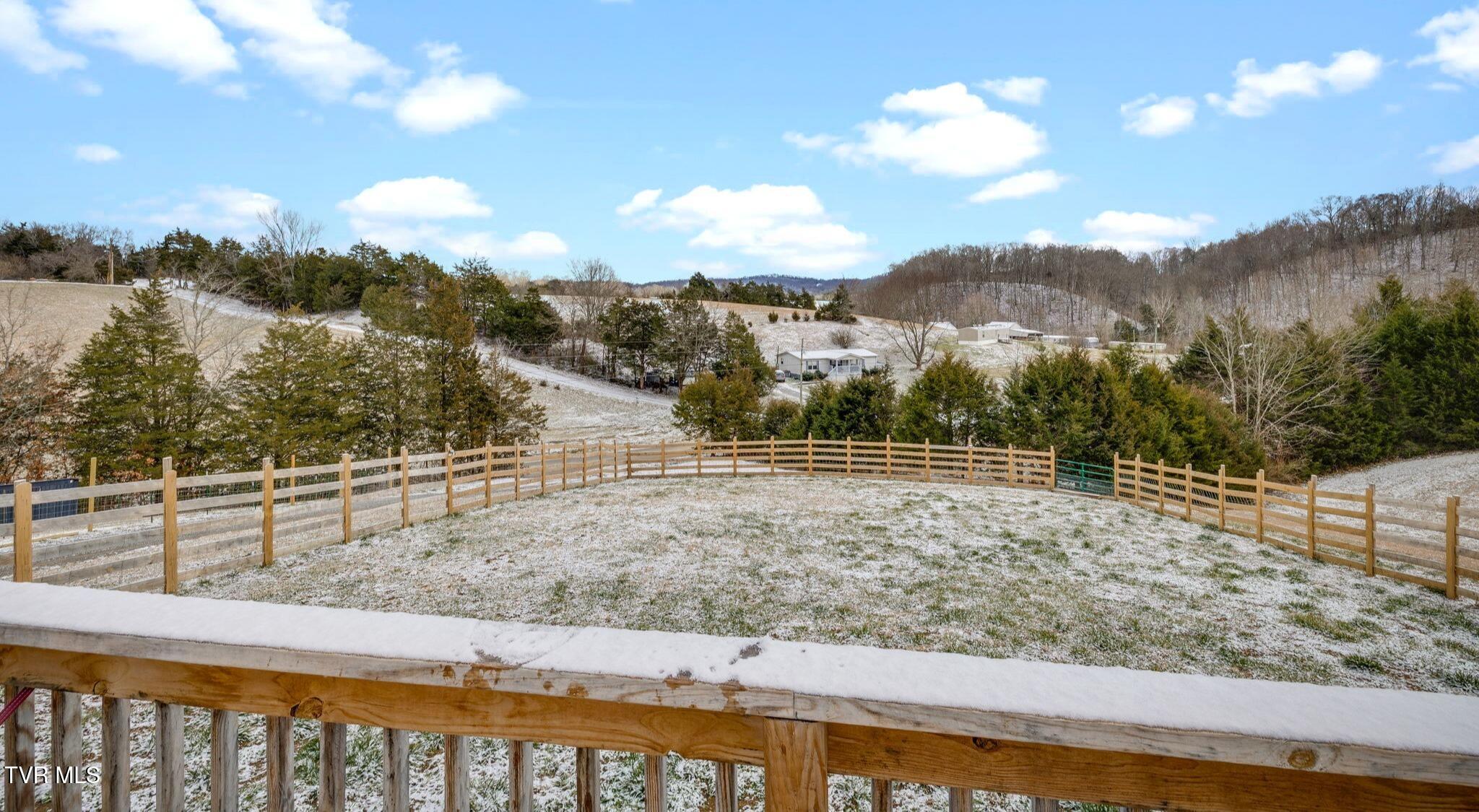 2475 South Wesley Chapel Road Greeneville, TN 37745 - Photo 4 of 38 005 copy