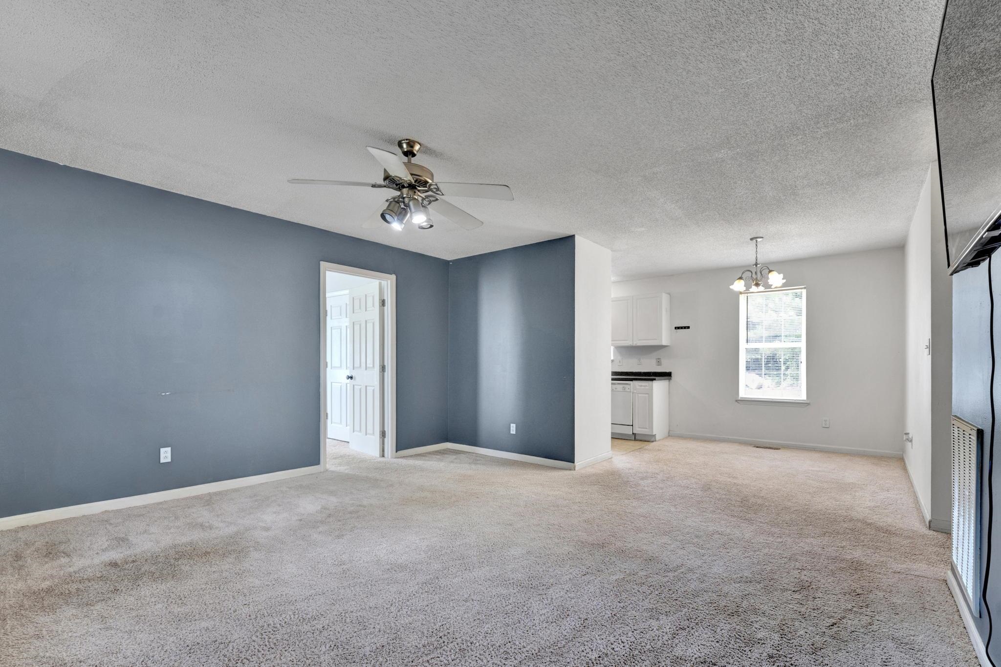 650 Bill Pearson Road Woodruff, SC 29388 - Photo 3 of 24