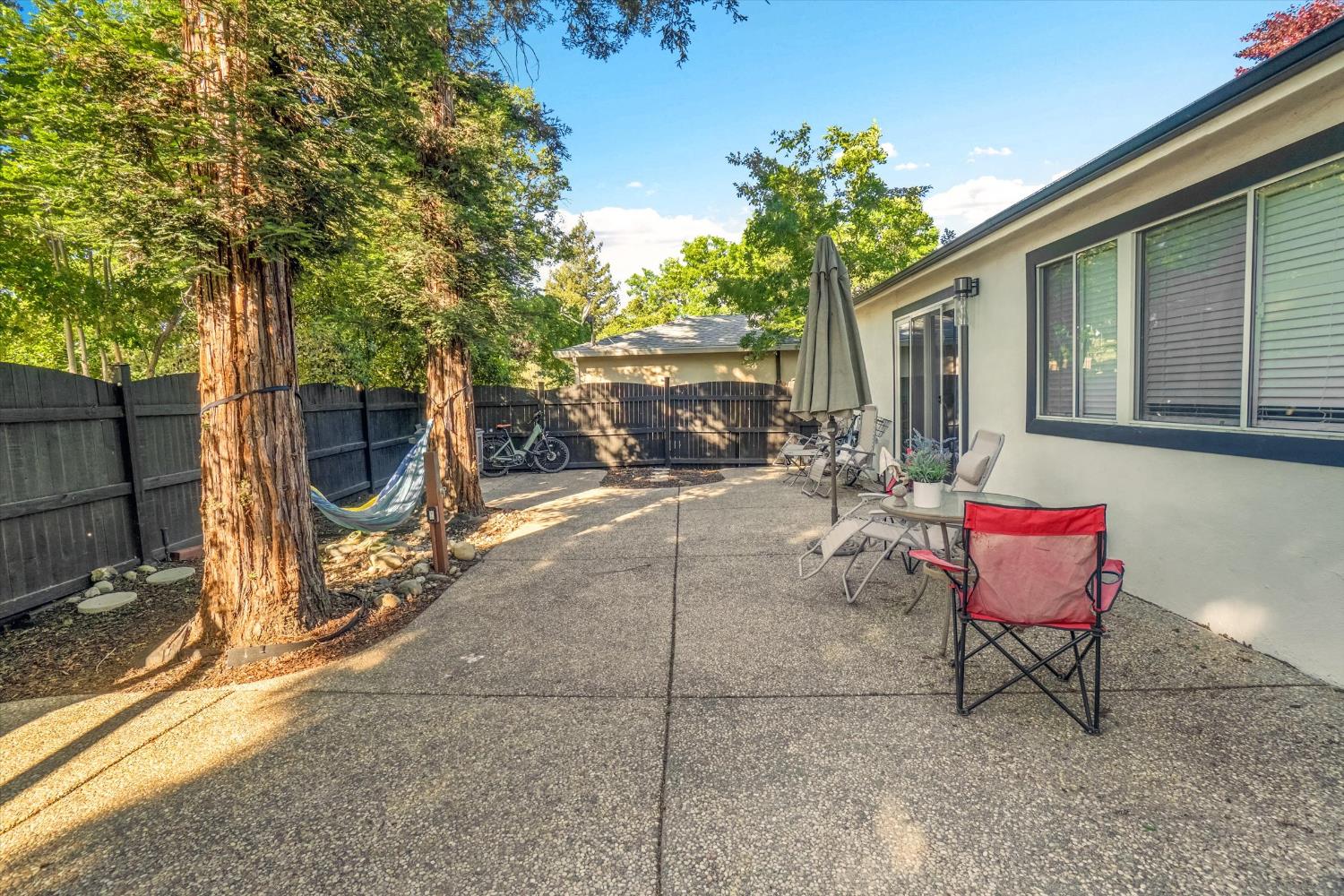 623 10th Street Davis, CA 95616 - Photo 5 of 55