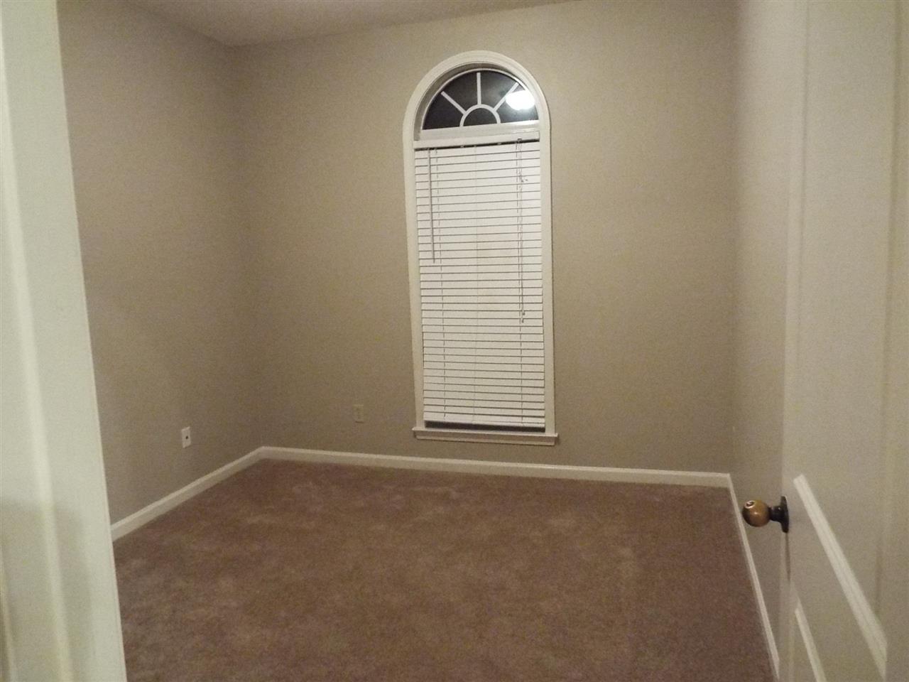 1575 Bridgewater Road Cordova, TN 38018 - Photo 8 of 9 Gallery Image 8