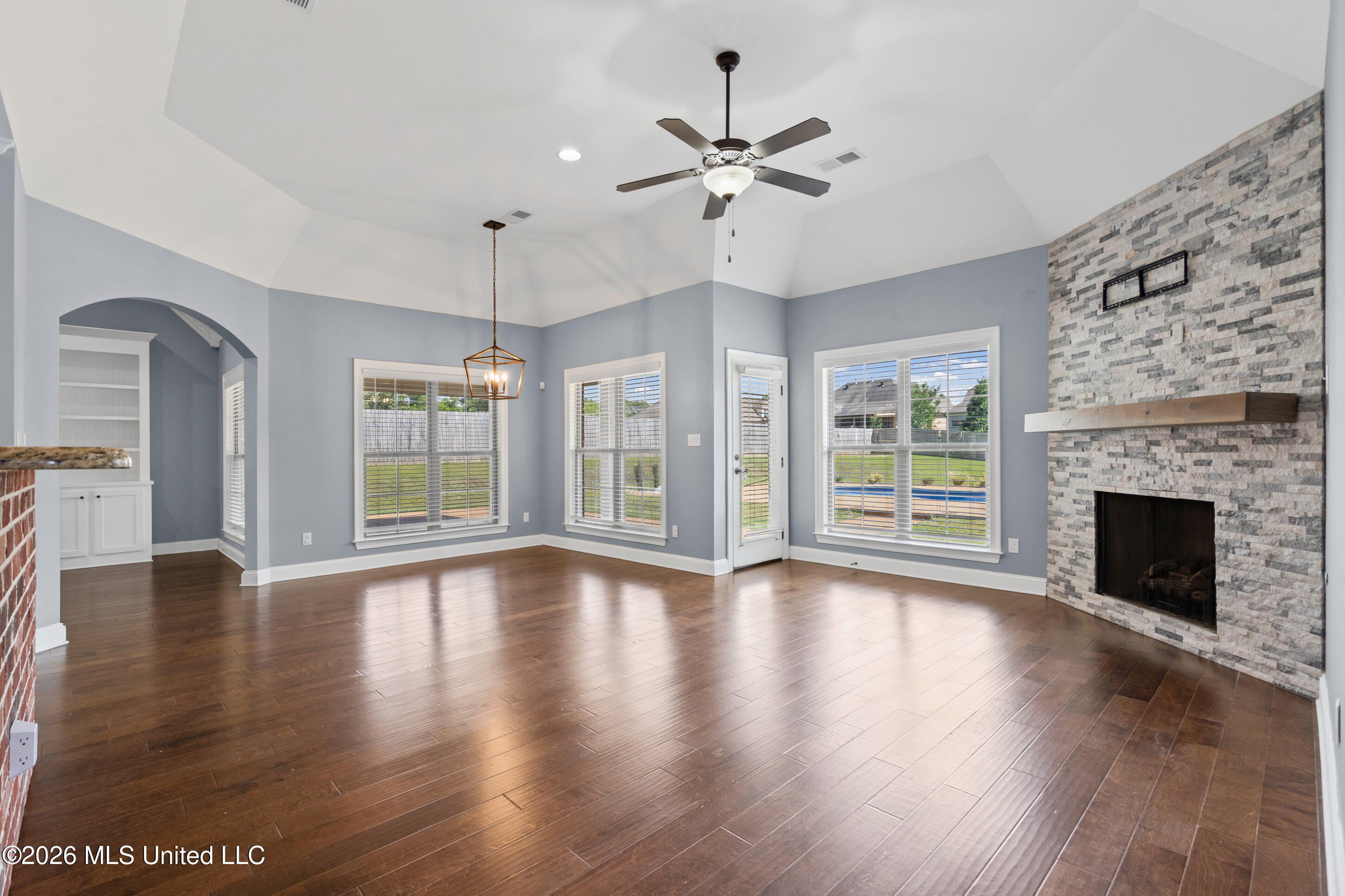 2123 College Road Southaven, MS 38672 - Photo 11 of 46 22__dsc1392_print