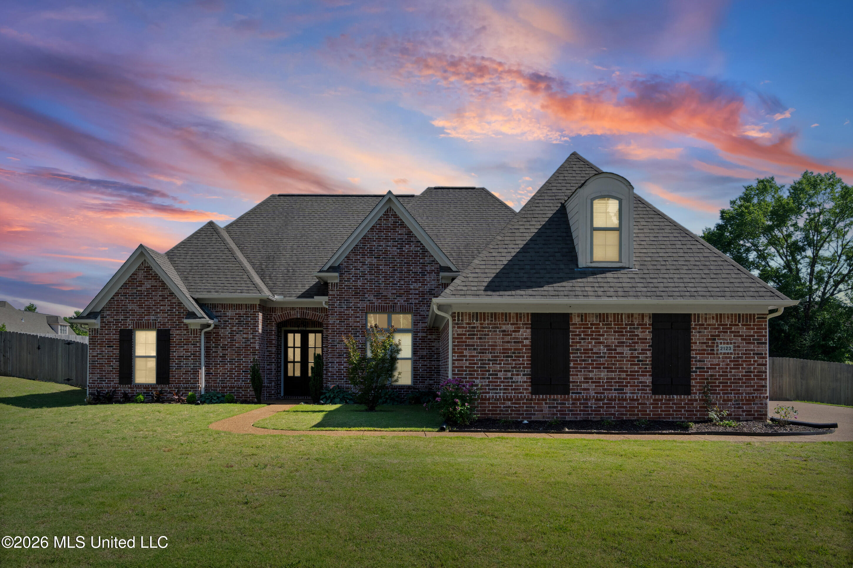 2123 College Road Southaven, MS 38672 - Photo 2 of 46 1__dsc1473_addon_dtd_print