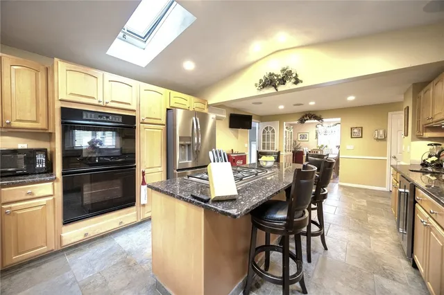 $619,900 | 9 Patricia Drive, North Providence, RI 02904