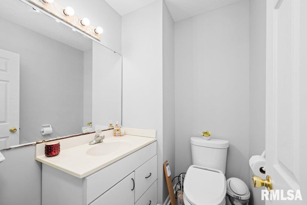 308 8th Avenue Hampton, IL 61256 - Photo 18 of 44