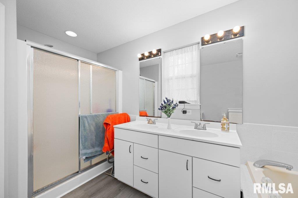 308 8th Avenue Hampton, IL 61256 - Photo 27 of 44