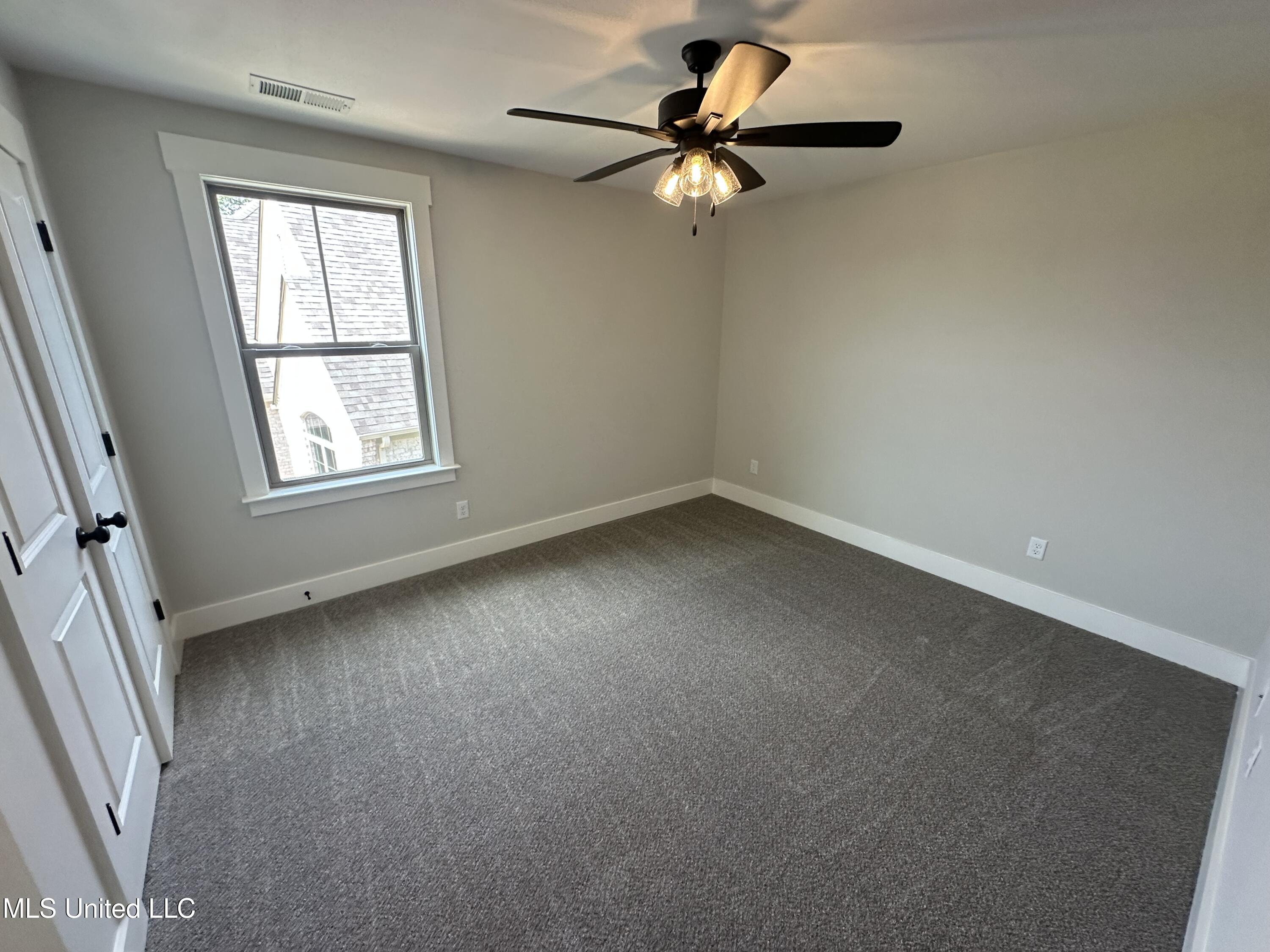 3747 Roland Drive Southaven, MS 38672 - Photo 11 of 27 IMG_3031