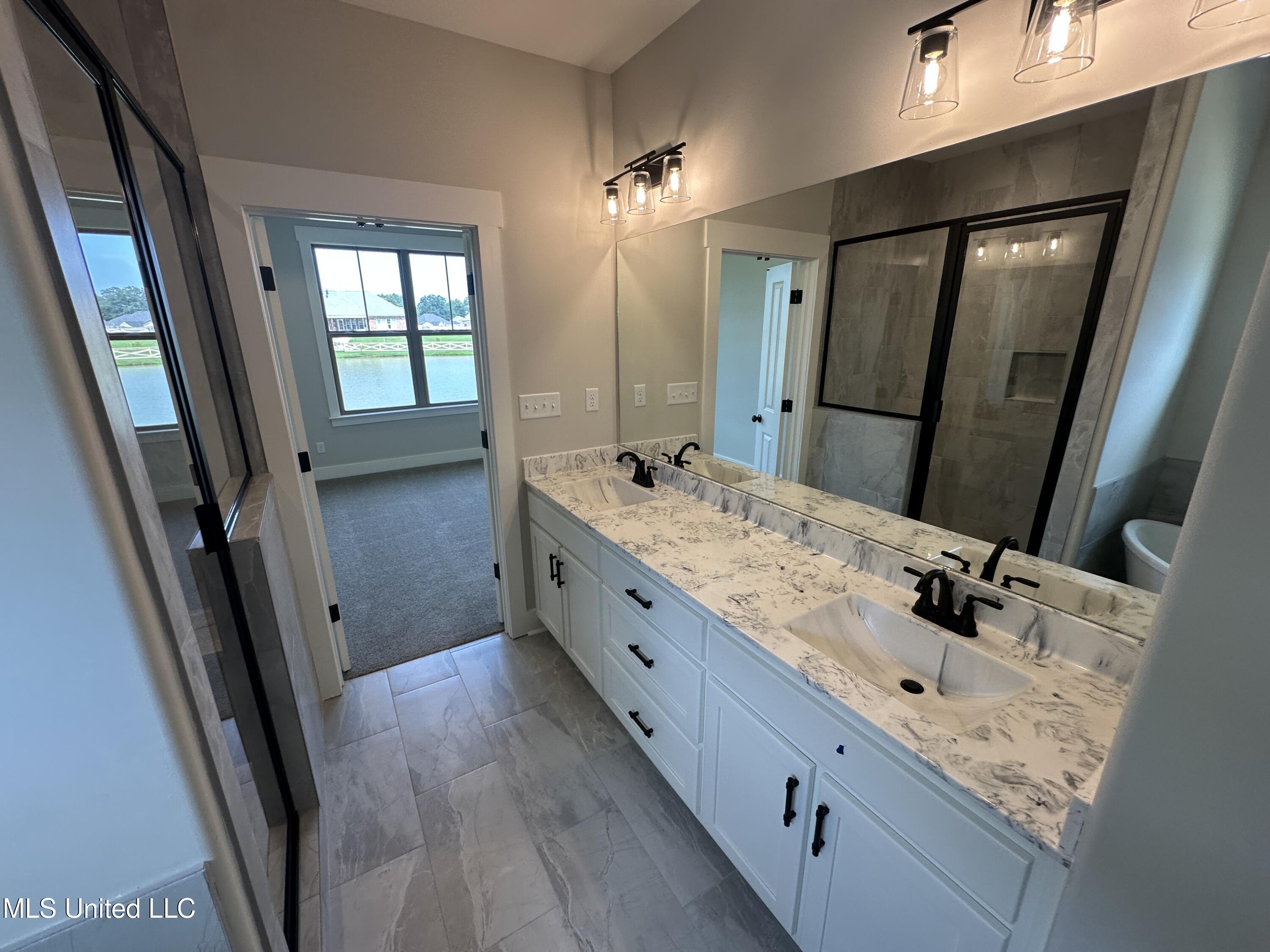 3747 Roland Drive Southaven, MS 38672 - Photo 14 of 27 IMG_3028