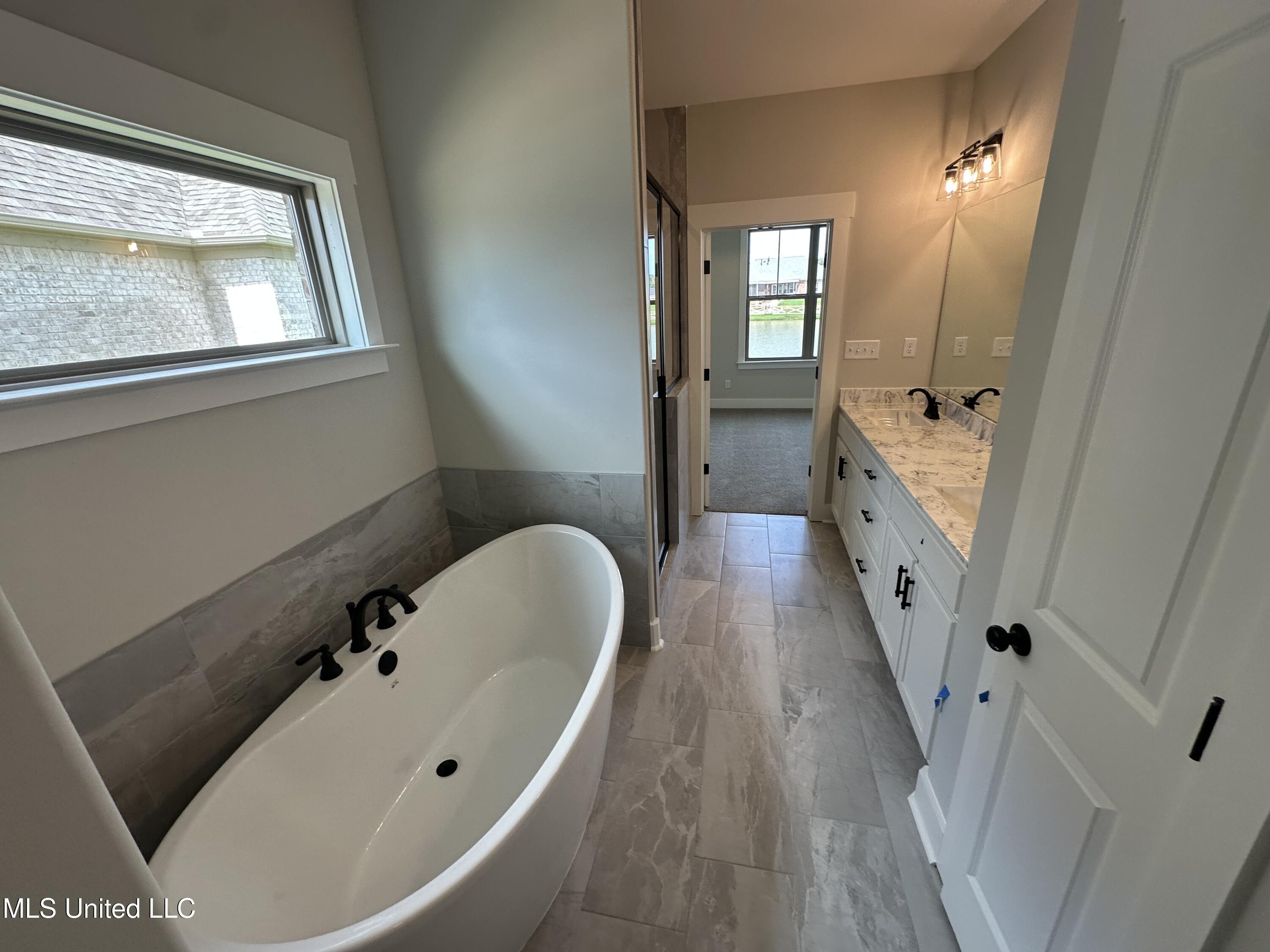 3747 Roland Drive Southaven, MS 38672 - Photo 15 of 27 IMG_3027