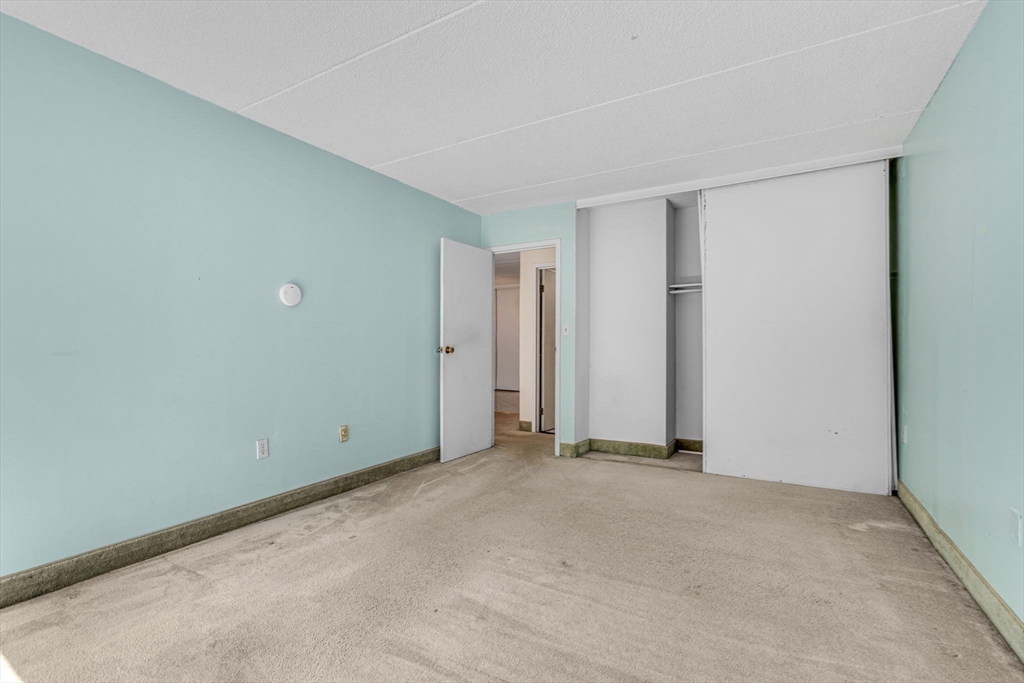 1550 Worcester Road, Unit 101 Framingham, MA 01702 - Photo 17 of 27