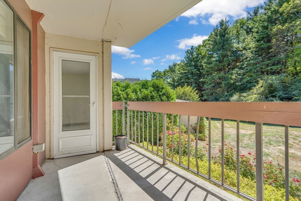 1550 Worcester Road, Unit 101 Framingham, MA 01702 - Photo 20 of 27