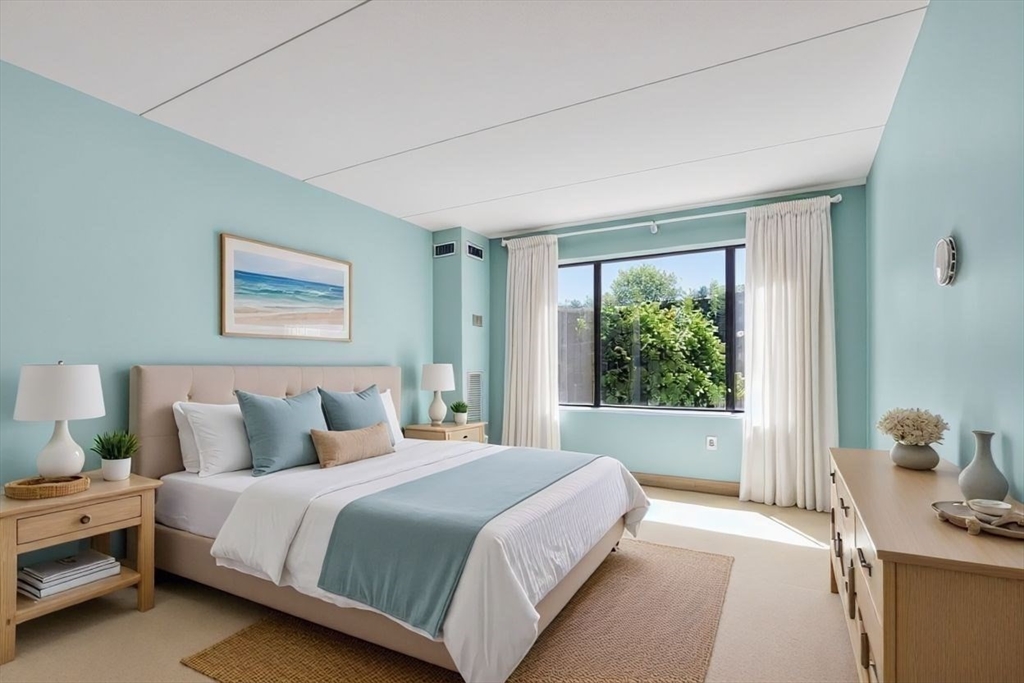 1550 Worcester Road, Unit 101 Framingham, MA 01702 - Photo 4 of 27