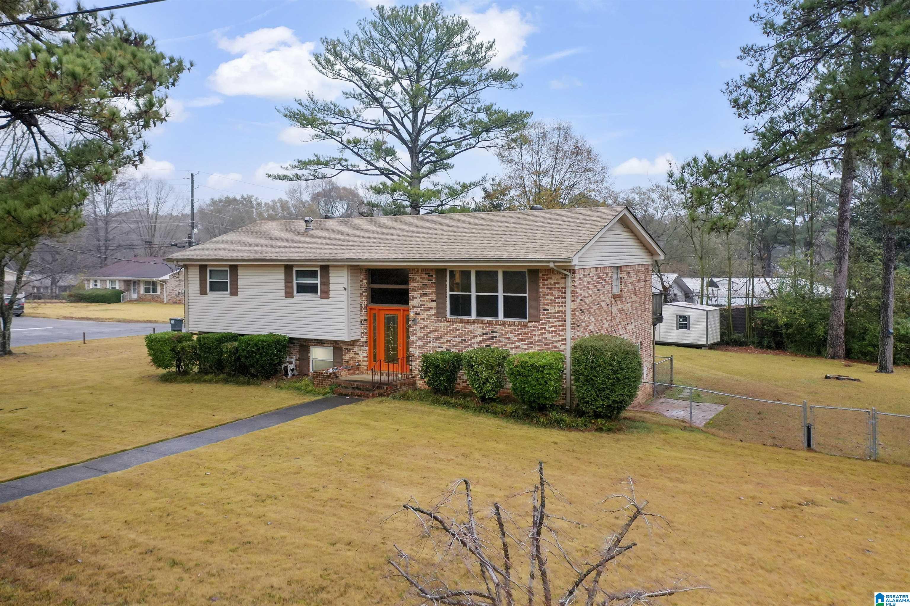 25 Cambridge Road Bessemer, AL 35023 - Photo 2 of 37