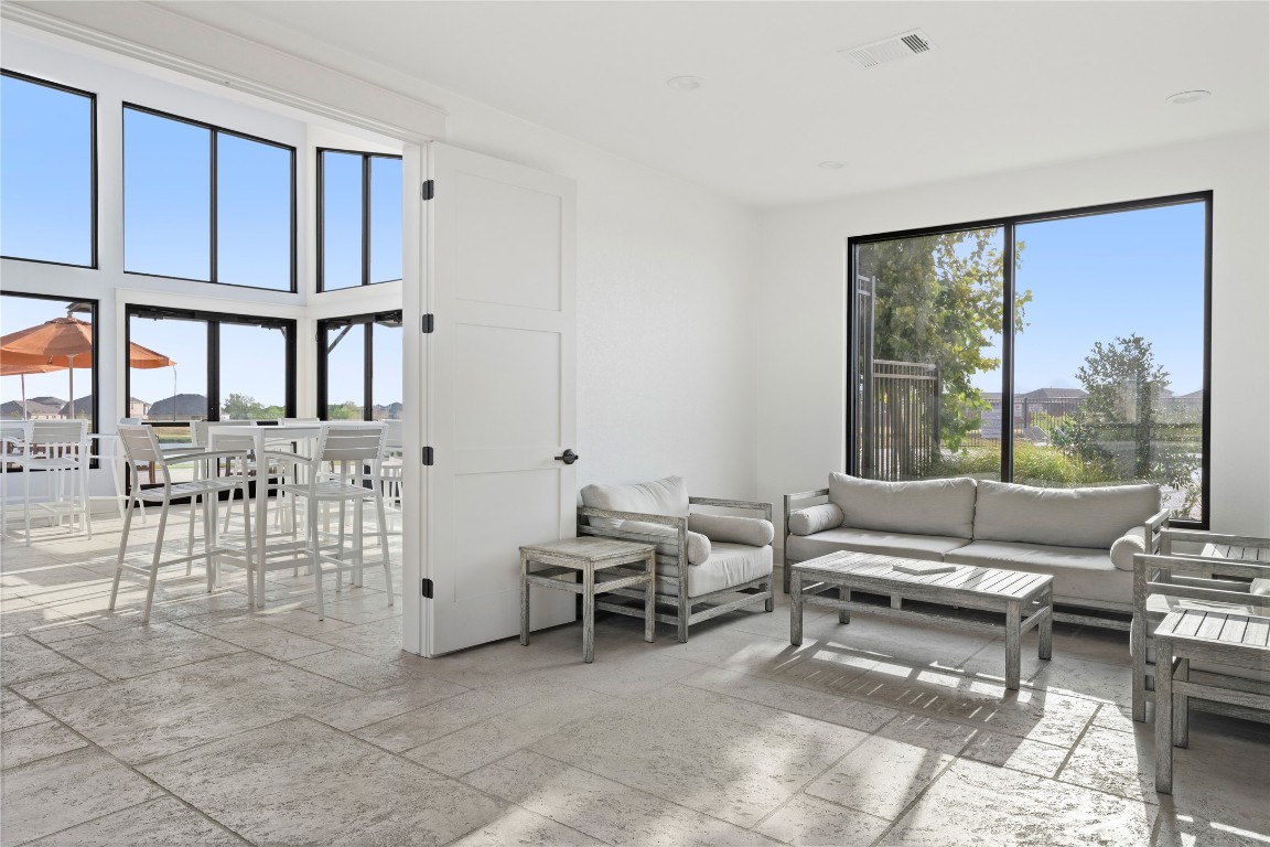 3600 Catlett Crk Road Georgetown, TX 78626 - Photo 25 of 28 a living room with furniture and a large window