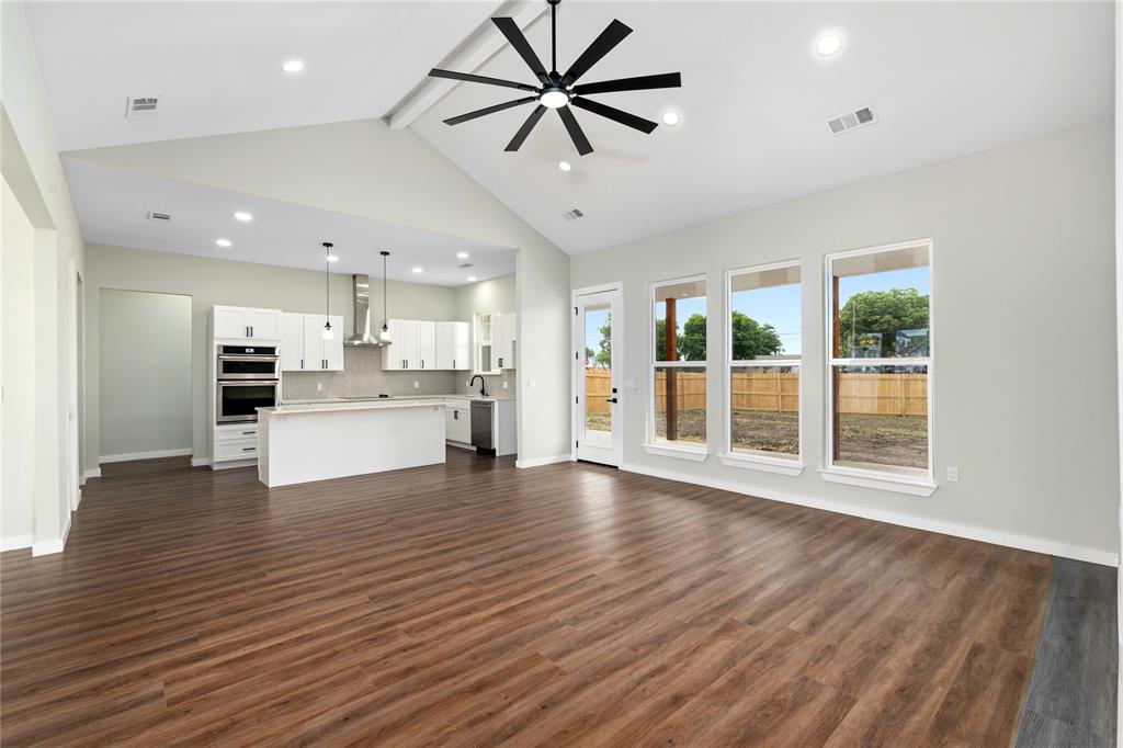 118 Gunner Trail Early, TX 76802 - Photo 11 of 40