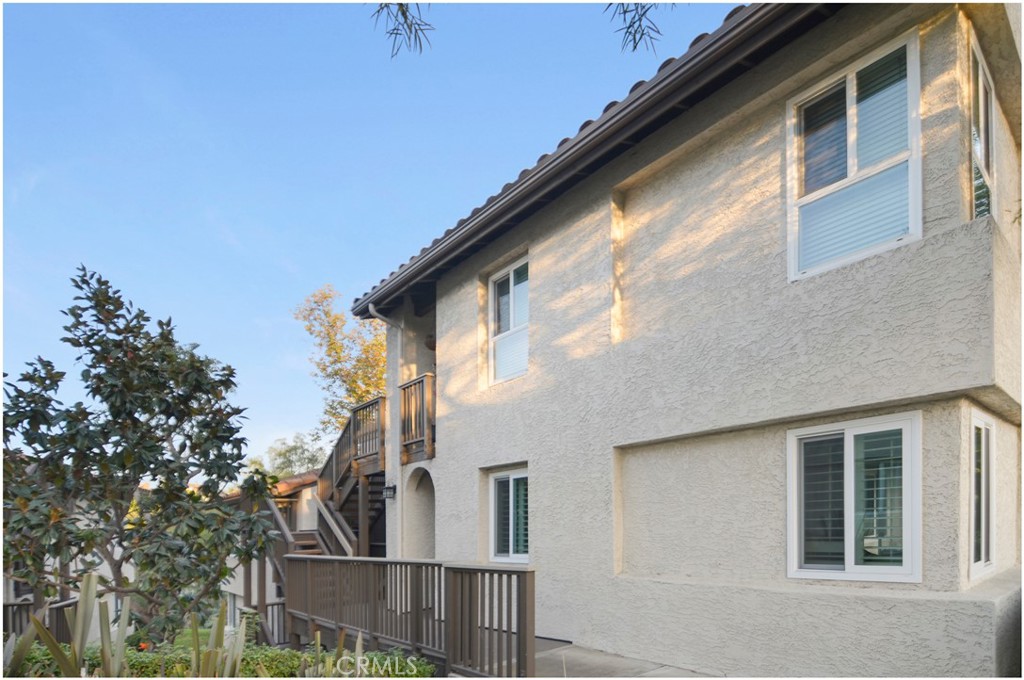 4 Corniche Drive, Unit B Dana Point, CA 92629 - Photo 2 of 41 a front view of house with street