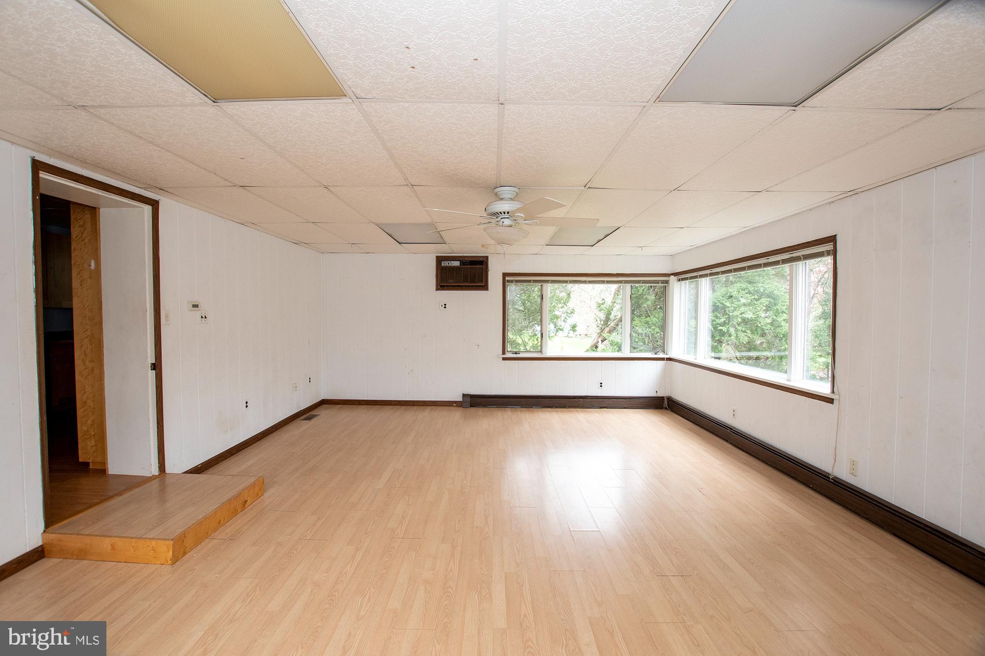 631 Parrish Road Swarthmore, PA 19081 - Photo 20 of 44 Family room