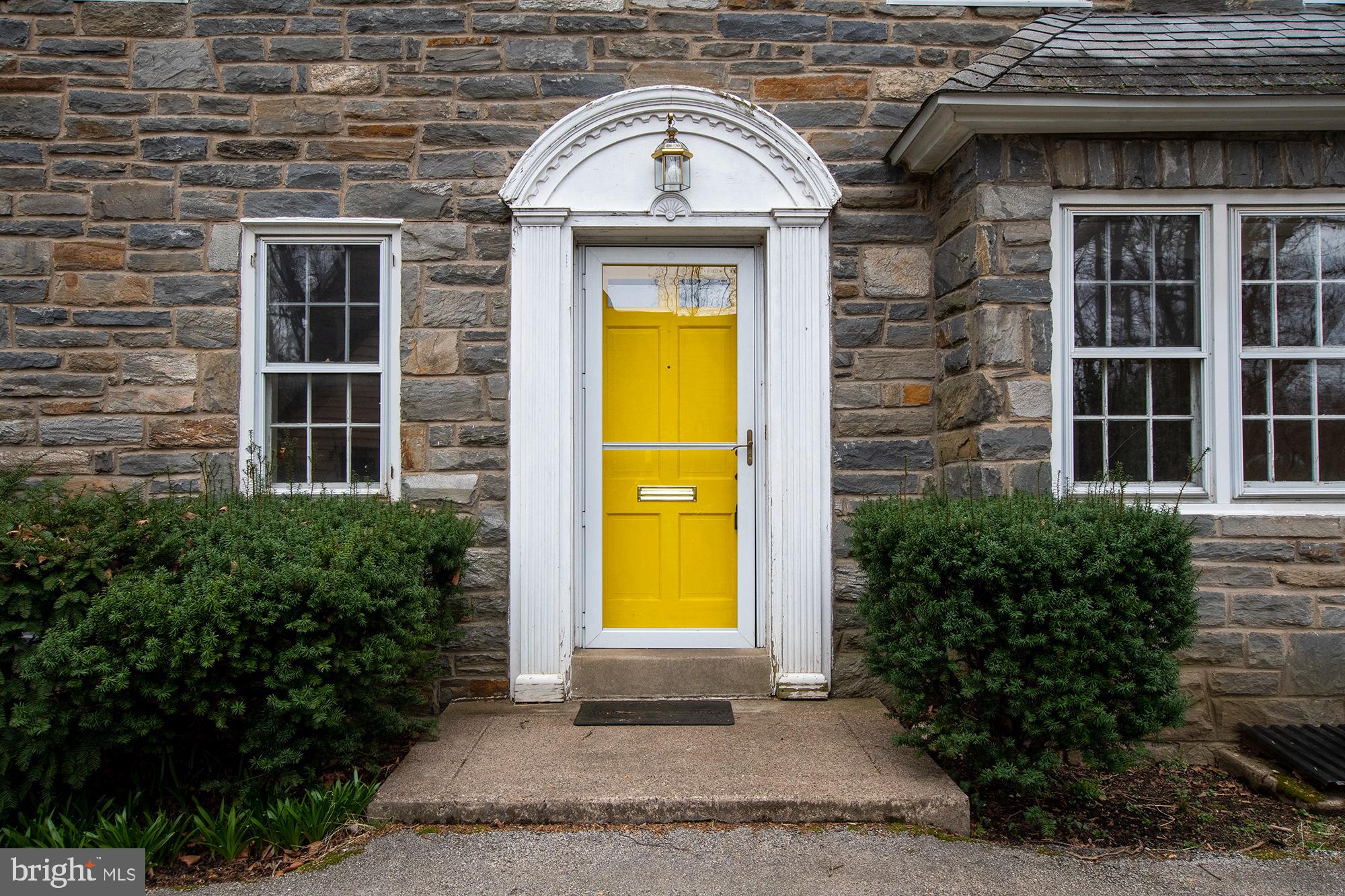 631 Parrish Road Swarthmore, PA 19081 - Photo 2 of 44