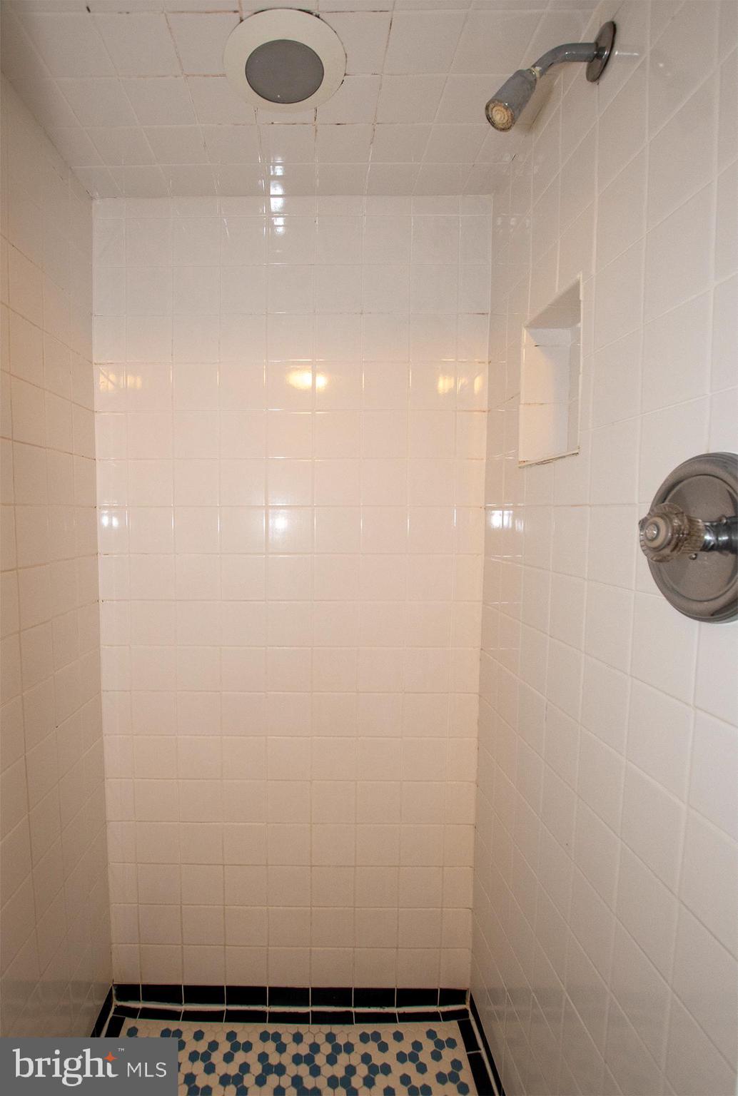 631 Parrish Road Swarthmore, PA 19081 - Photo 29 of 44 Master bath