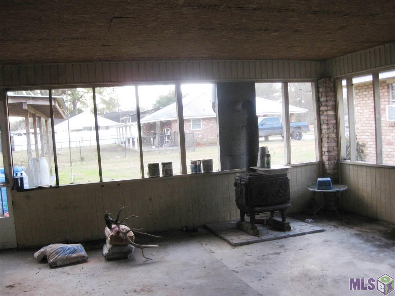 11226 Triche Road Gonzales, LA 70737 - Photo 13 of 24 Gallery Image 13