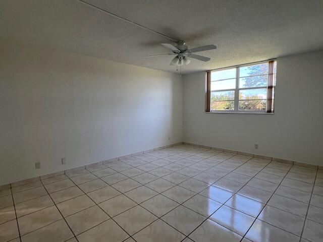 5500 Northwest 2nd Avenue, Unit 123 Boca Raton, FL 33487 - Photo 20 of 48 MASTER BEDROOM