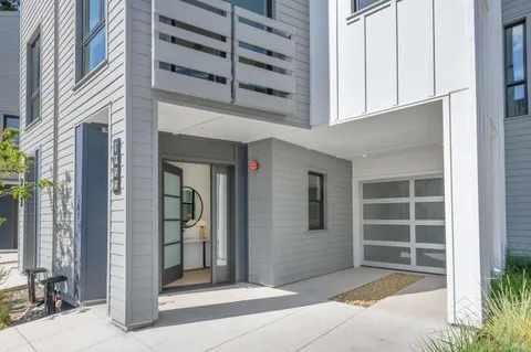 $799,000 | 1116 Foster Road, Napa, CA 94558