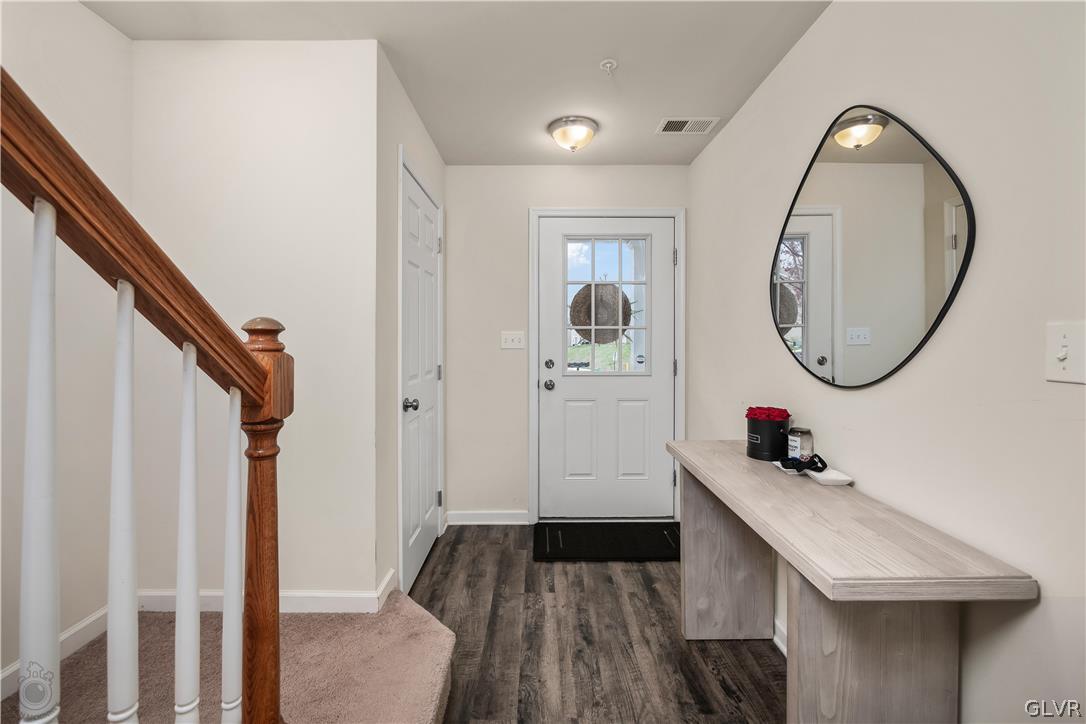 2292 Rising Hill Road Whitehall, PA 18052 - Photo 3 of 22 Gallery Image 3
