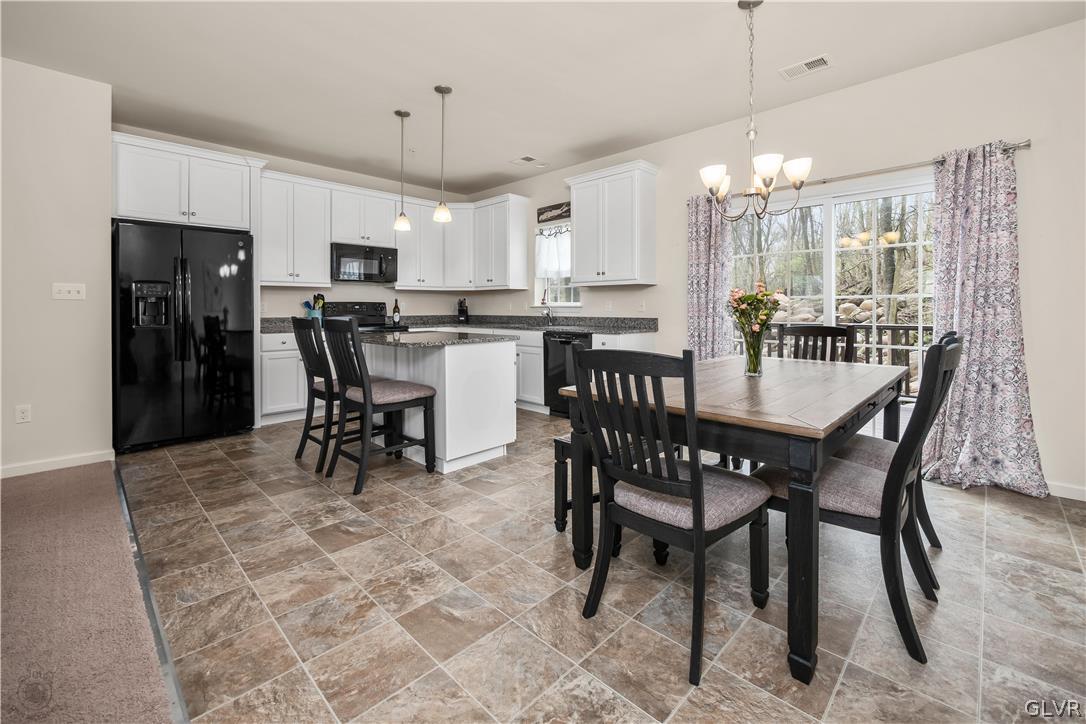 2292 Rising Hill Road Whitehall, PA 18052 - Photo 5 of 22 Gallery Image 5