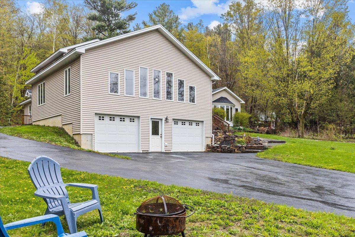 2366 Polly Hubbard Road Georgia, VT 05478 - Photo 3 of 38