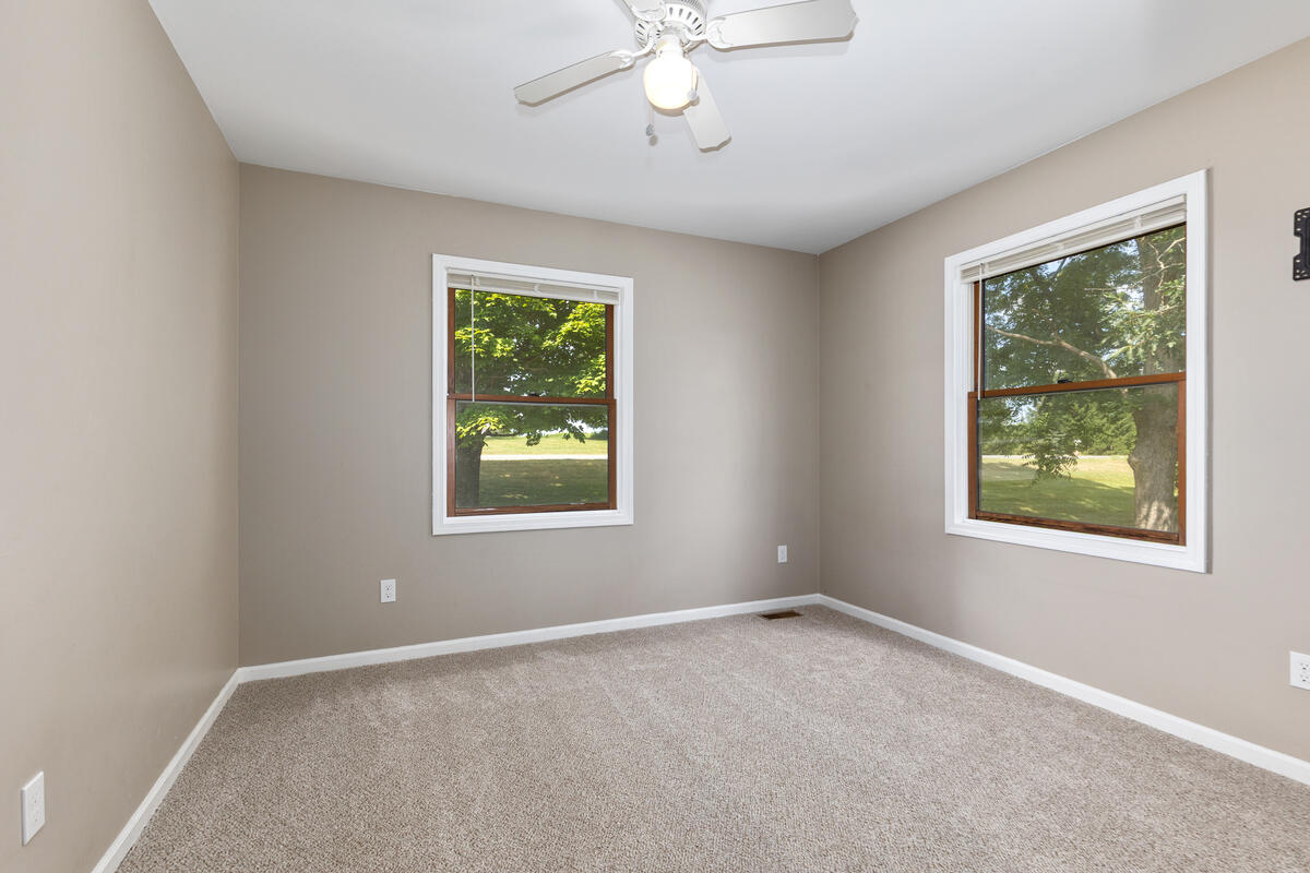 5265 Belding Road Belding, MI 48809 - Photo 15 of 37 Bedroom #2