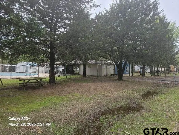 $119,500 | 146 White Oak Circle, Yantis, TX 75497