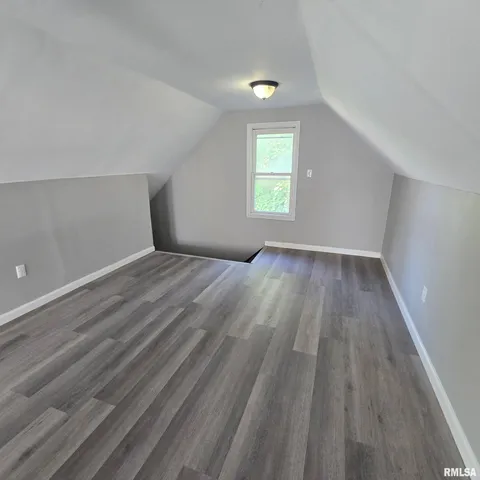 $59,990 | 2329 West Marquette Street, Peoria, IL 61605