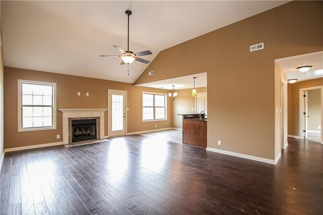 8 Chapel Ridge Road Clarksville, TN 37040 - Photo 2 of 8