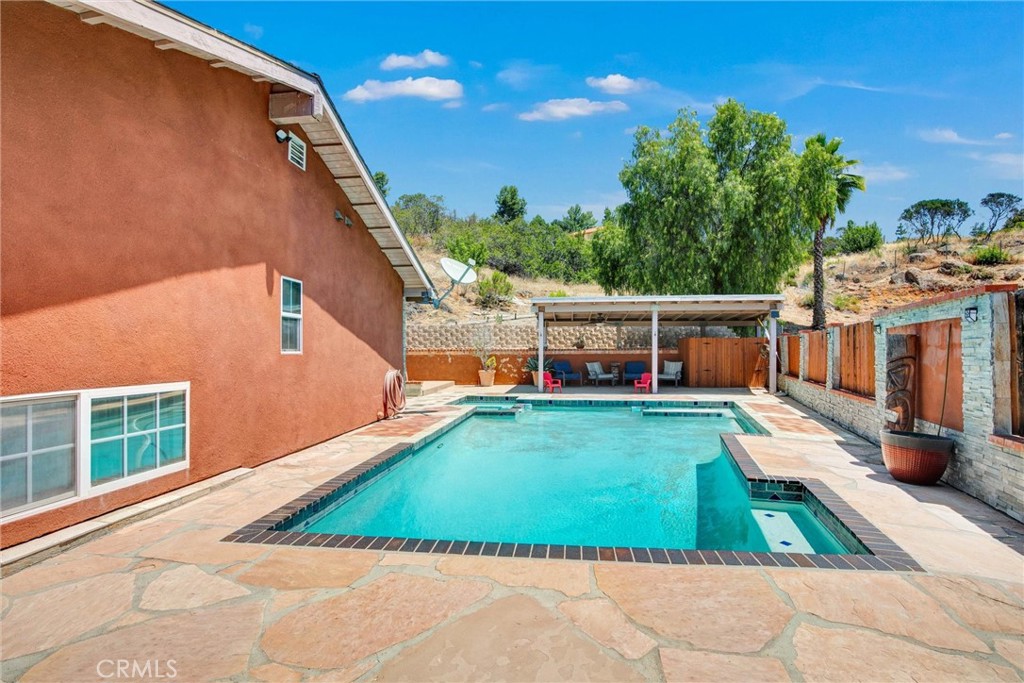 1026 Arnold Way Alpine, CA 91901 - Photo 42 of 69 Top Level Pool Area