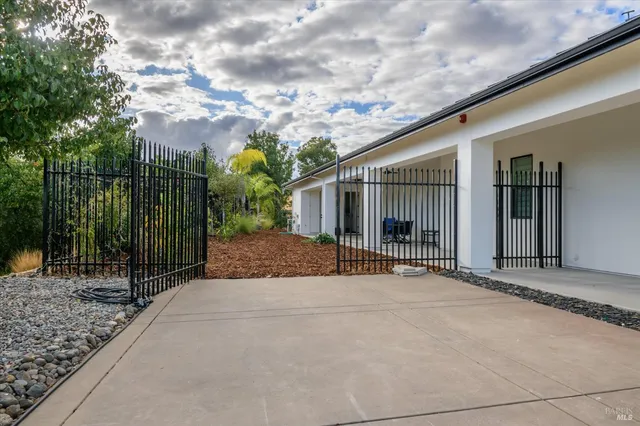 $2,850,000 | 7931 Linda Vista Lane, Vacaville, CA 95688