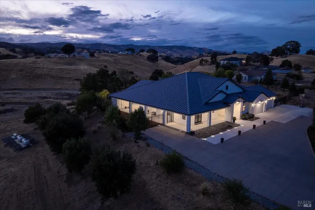 $2,850,000 | 7931 Linda Vista Lane, Vacaville, CA 95688