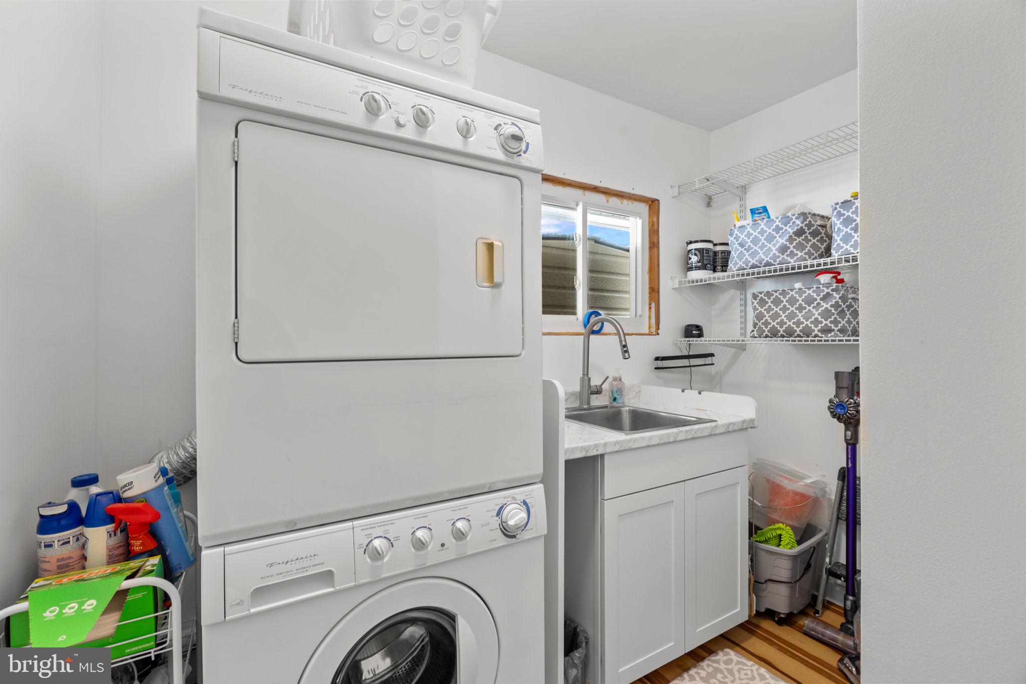 48 Pine Needle Road Levittown, PA 19056 - Photo 12 of 21 1st fl laundry room