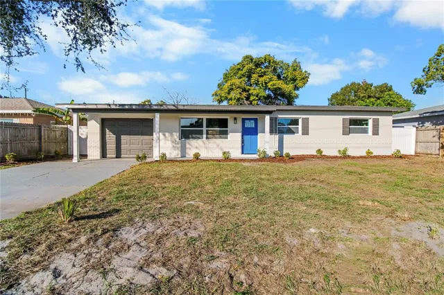 $420,000 | 8537 74th Avenue North, Seminole, FL 33777