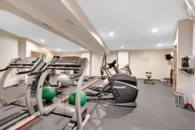 $240,000 | 3800 85th Avenue North, Unit 112, Brooklyn Park, MN 55443