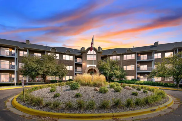 $240,000 | 3800 85th Avenue North, Unit 112, Brooklyn Park, MN 55443