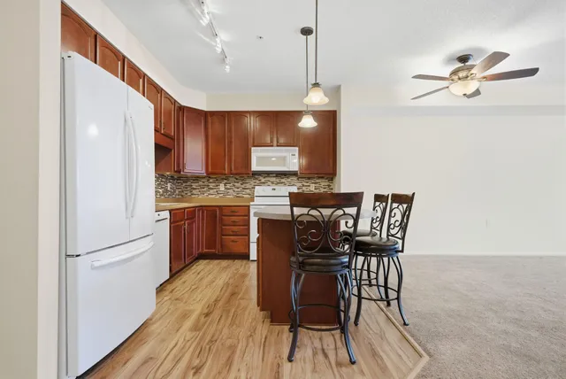 $240,000 | 3800 85th Avenue North, Unit 112, Brooklyn Park, MN 55443