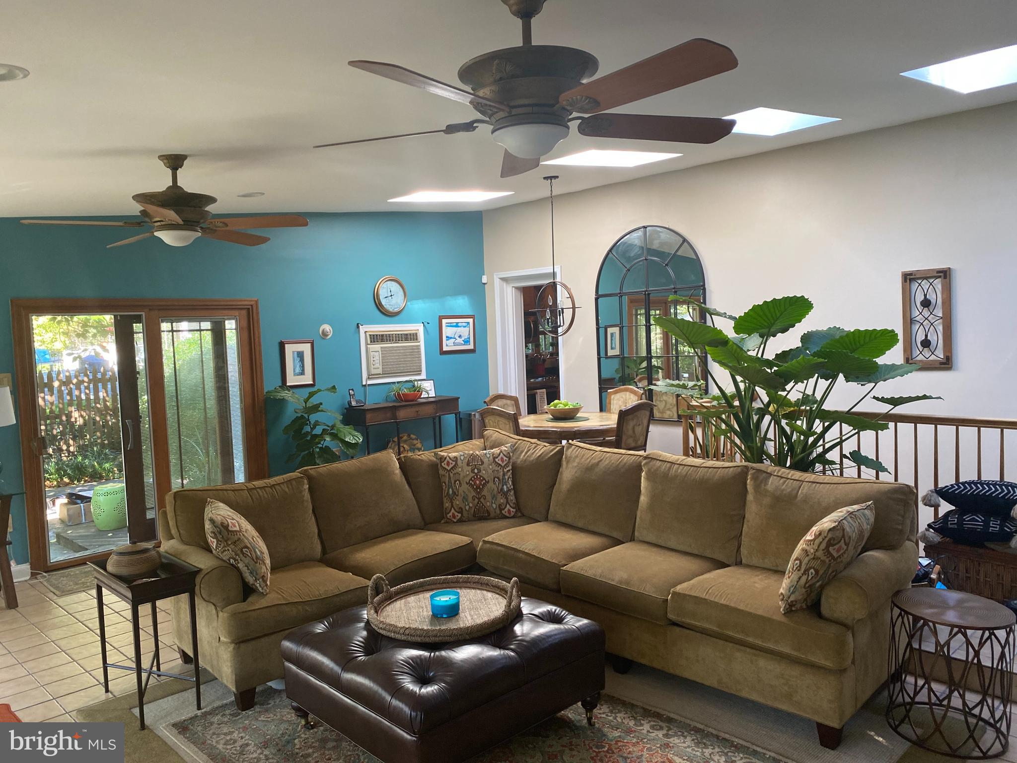 1225 Southview Road Baltimore, MD 21218 - Photo 11 of 40 Gallery Image 11
