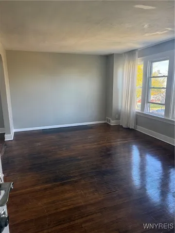$1,450 | 374 Victoria Boulevard, Buffalo, NY 14217