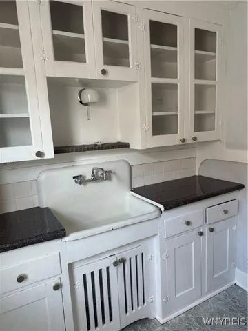 $1,450 | 374 Victoria Boulevard, Buffalo, NY 14217