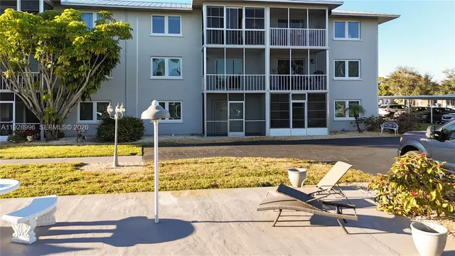 $135,000 | 649 South Tamiami Trail, Unit 112, Venice, FL 34285