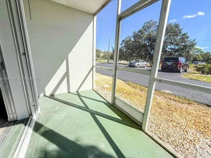 $149,000 | 649 South Tamiami Trail, Unit 112, Venice, FL 34285