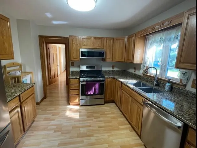 $2,400 | 11743 213th Avenue, Bristol, WI 53104