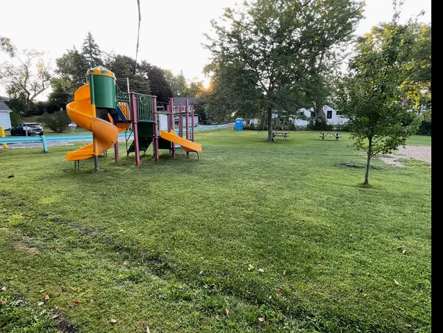 $2,400 | 11743 213th Avenue, Bristol, WI 53104